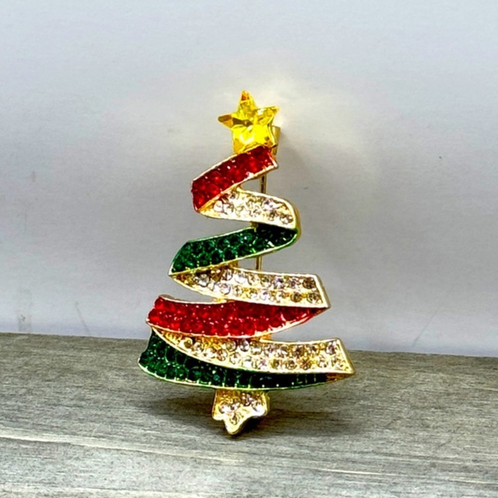 🌻 3/$25 Beautiful Ribbon Christmas Tree Brooch